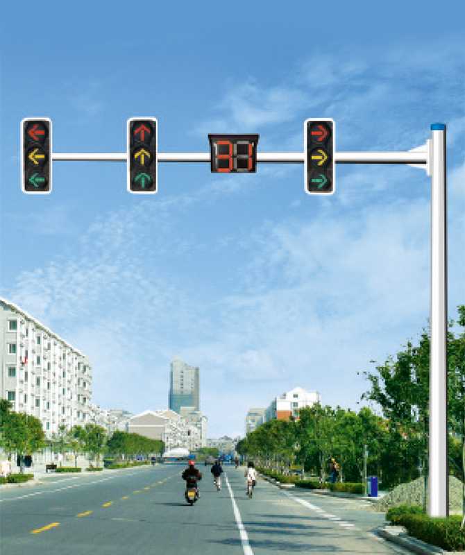 Tiang sinyal kantilever segi delapan